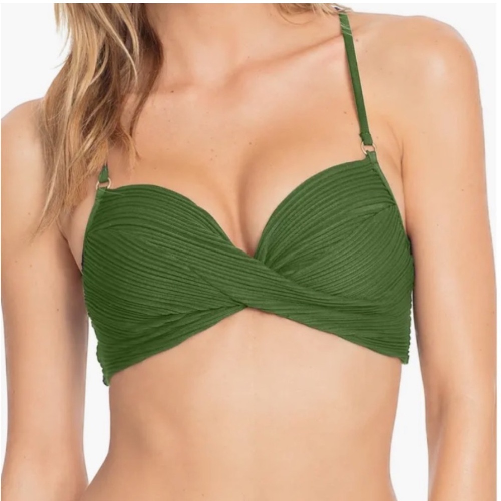Robin Piccone Lily Twist Front Underwire Bikini Top | Women’s Swim Top | NWT